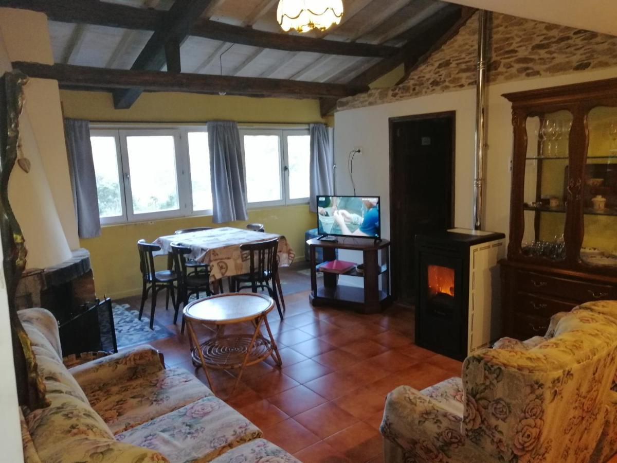 Вилла Las Casitas De Peares Carballedo  Экстерьер фото
